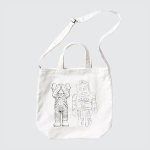 Uniqlo White Graphic Tote Bag